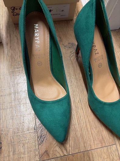 high heels size 40 green suede