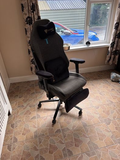Gamer office chair secret lab edition