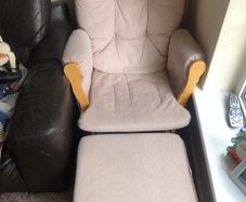 rocking chair with foot stool
