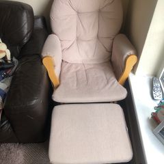 rocking chair with foot stool