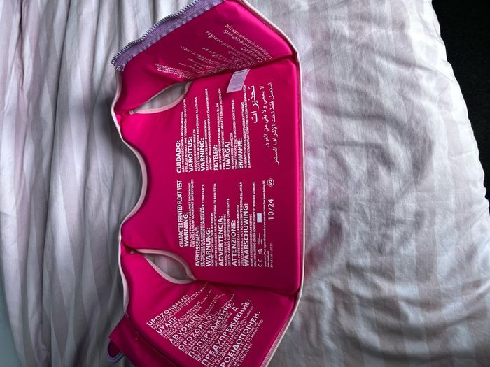 Kids life vest