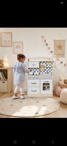 Toy kitchen