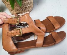 MICHAEL KORS tan gladiator sandals with gold zip Sz 7 UK