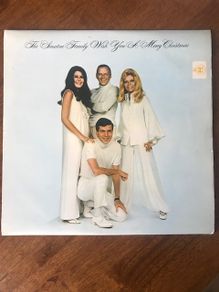 Frank Sinatra The Sinatra Family We Wish You A Merry Christmas Vinyl album