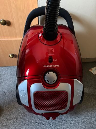 morphy richards hoover