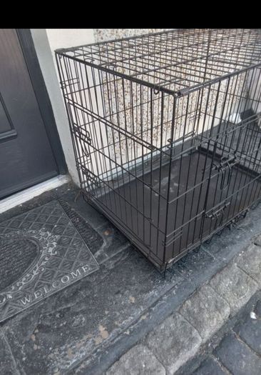 Medium dog cage
