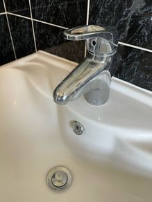 bath basin radiator towel rail