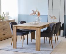 Extendable Dining Table - 1 Year Old, Great Condition!
