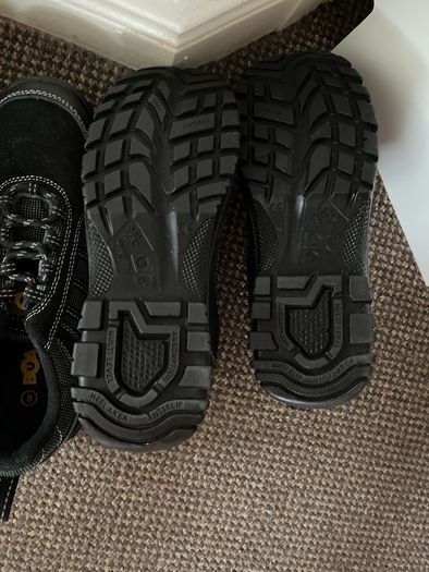 Safety shoes