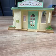 Sylvanian Country Clinic