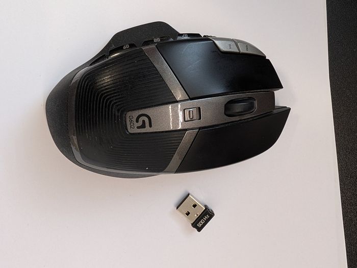 Logitech G602 Wireless Gaming Mouse & dongle