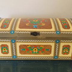 Vintage 50s xl sweet tin