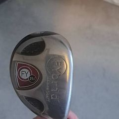 Wilson staff hybrid