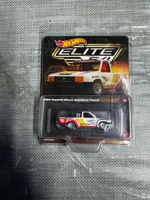 Toyota Hilux Stadium Truck Elite64 Hot Wheels