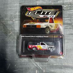 Toyota Hilux Stadium Truck Elite64 Hot Wheels