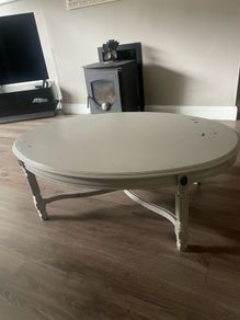 Coffee table, side tables & lamp
