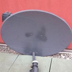 Satellite dish including wall bracket conventer