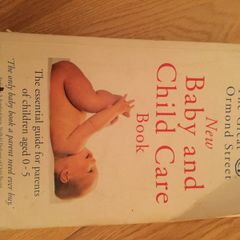 The Great Ormond Street New baby and child care book