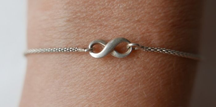 Vintage 925 Sterling Silver Infinity Symbol Bracelet
