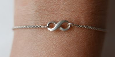 Vintage 925 Sterling Silver Infinity Symbol Bracelet