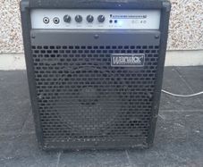 Warwick BC 40 bass combo amplifier