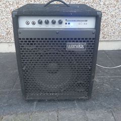 Warwick BC 40 bass combo amplifier