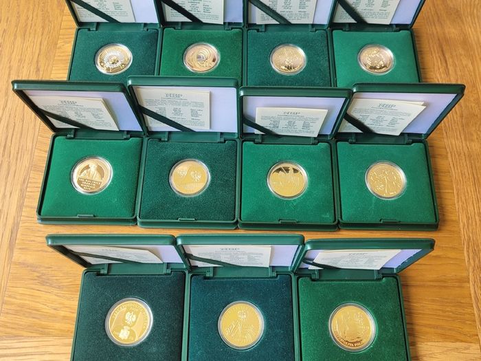 Poland 200 zlotych, 22ct gold coins