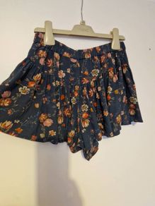 Clothes for girl size 6-7 years