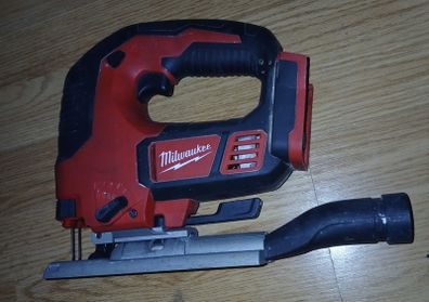 jigsaw Milwaukee fuel
