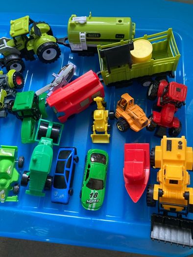 Collection of Cars & Farm machinery.