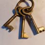 6 X Vintage Heavy Set Brass Skeleton Keys Image 5