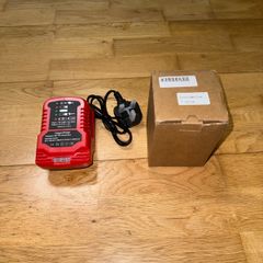 Milwaukee M18 Compact Battery Charger 18v