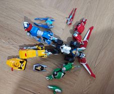 Voltron Legendary Defender 16" Electronic Combiner Figure (Playmates)