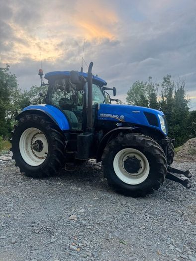 New Holland t7.270