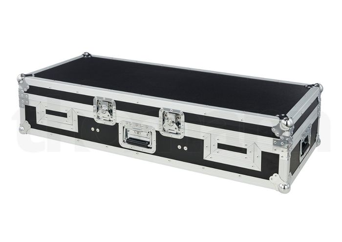 2 x Pioneer cdj 1000 mk3 and flight case