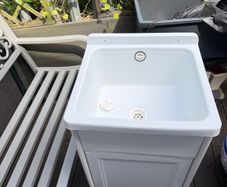 Resin Basin for Outdoor and Indoor Use 40 x 40 x 86.5 cm