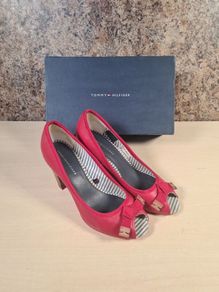 Womens Tommy Hilfiger Caitlyn Red Leather Shoes Open Peep Toe Heels Slip On Boxed Spring 2012 Size Uk 5 Eu 38