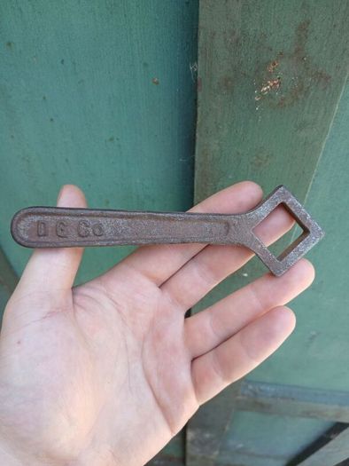 Vintage spanner (D G Co)