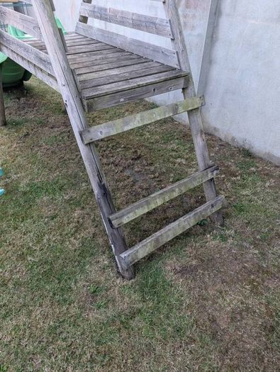 double swing set and slide