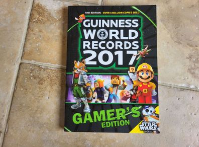 Guinness World Records 2017 - GAMER's Edition.