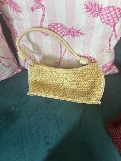hand bag