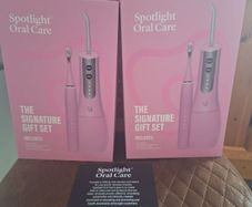 Spotlight Oral Care Signature Gift Set