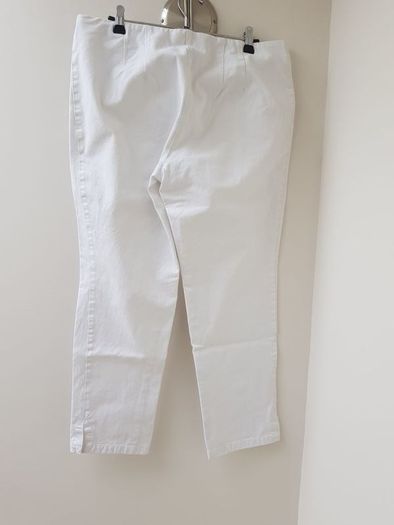 MARC CAINSmart Casual Cropped Trouser White
