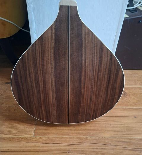 Carvahelo Bouzouki