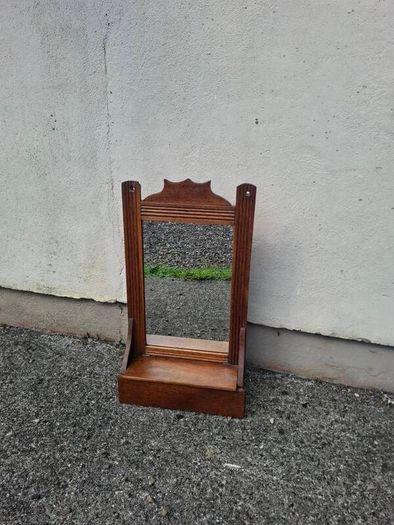 Old mirror with box postage possible