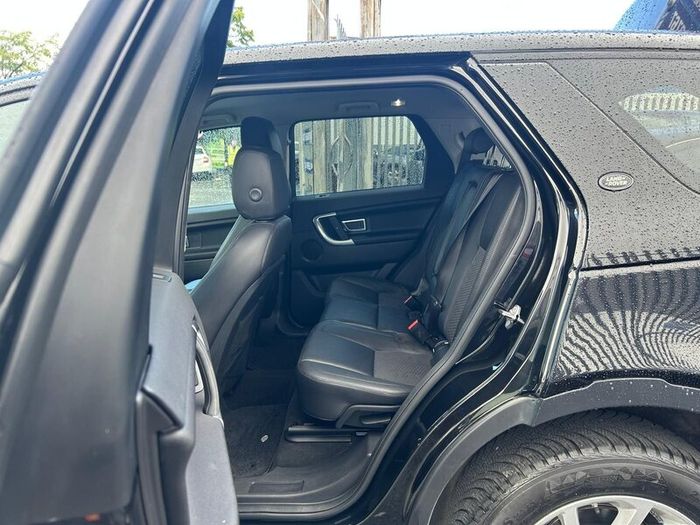 Land Rover Discovery Sport 20177 Seats  Automatic