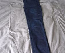 Womens levis jeans size 32