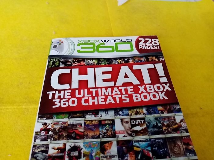 Xbox world 360 Issue 65 Tips secrets cheat codes Xbox 360 Games Original