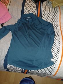 Blue light Under Armour  top