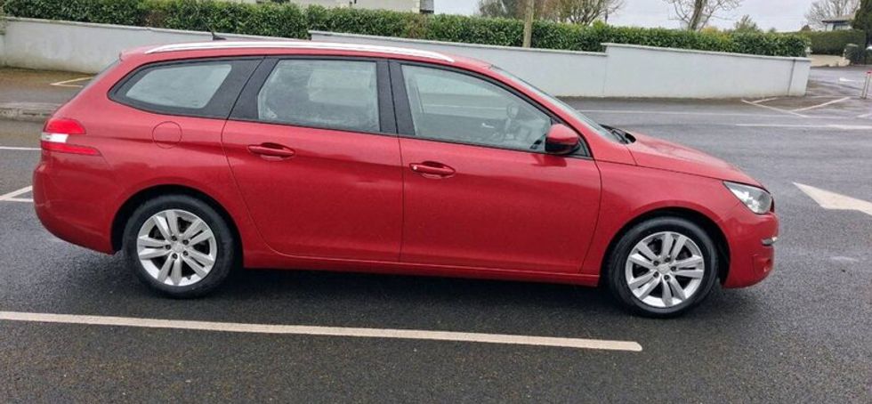 Peugeot 308 Diesel. 2015 Nct July 27 Price Drop